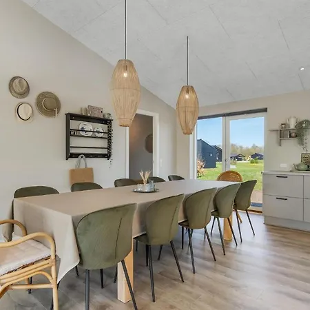 בית נופש Amazing In With Kitchen *