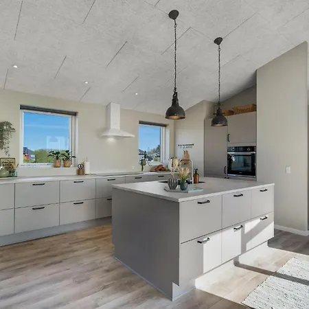 Amazing In With Kitchen Ansager